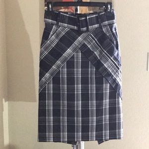 Pencil skirt with faux belt BEBE